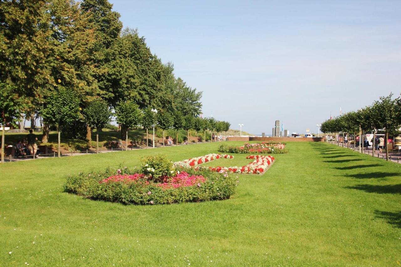 Ferienhus Baabe Fewo 01 Terrasse, Sauna- Und Schwimmbadnutzung Im Ahoi Sellin Esterno foto