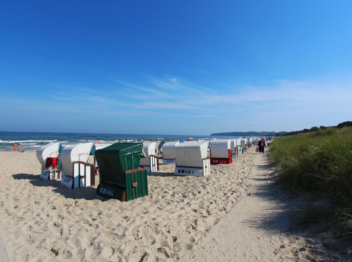 Ferienhus Baabe Fewo 01 Terrasse, Sauna- Und Schwimmbadnutzung Im Ahoi Sellin Esterno foto
