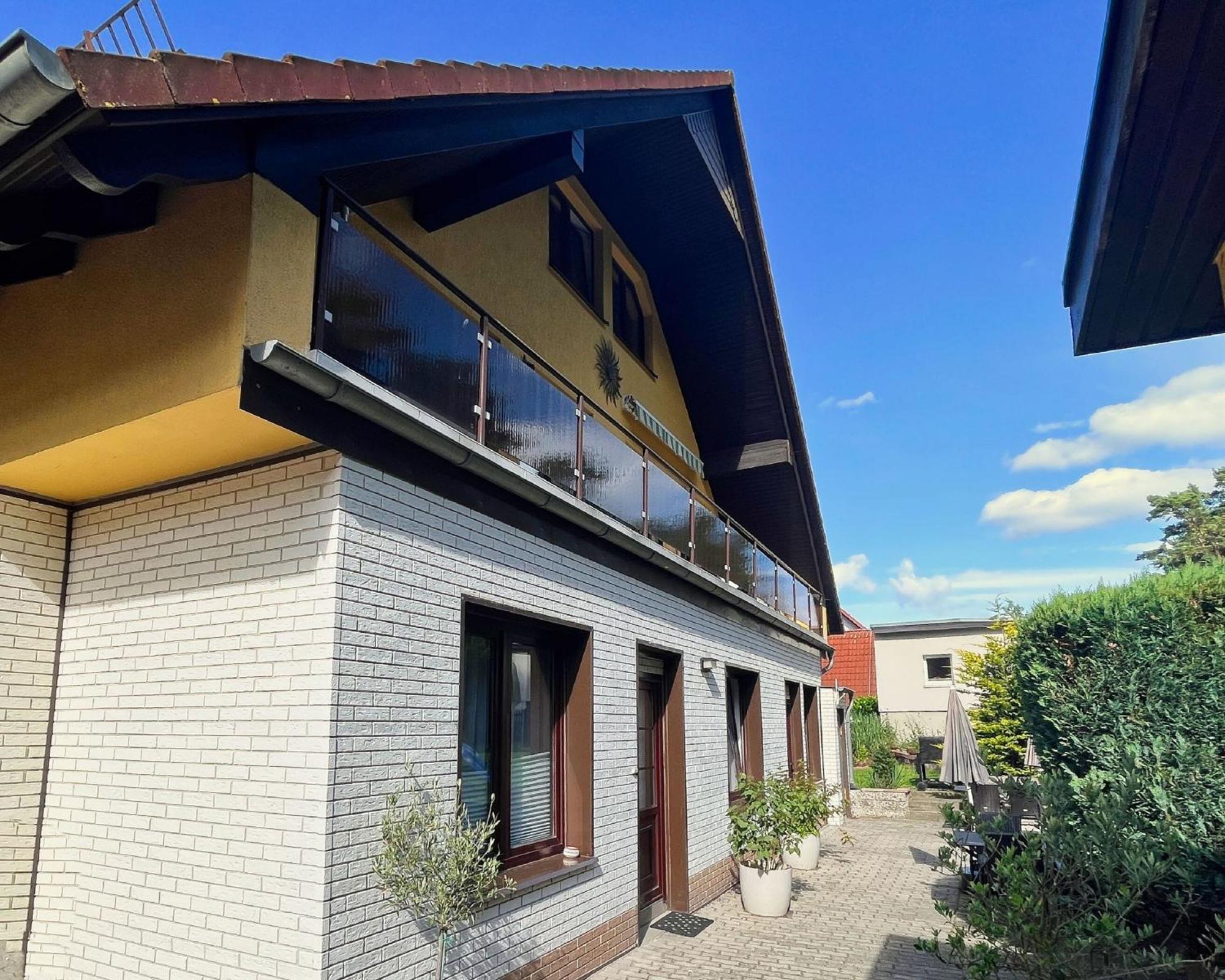 Appartamento Ferienhus Baabe Fewo 01 Terrasse, Sauna- Und Schwimmbadnutzung Im Ahoi Sellin Esterno foto